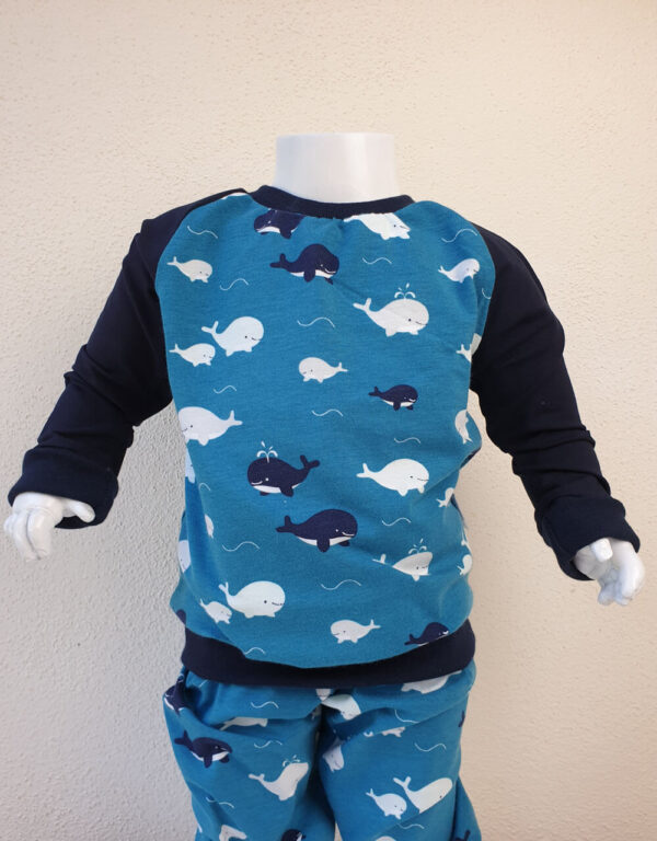 Langarm-Shirt petrol mit Wal Langarm-Shirt petrol mit Wal