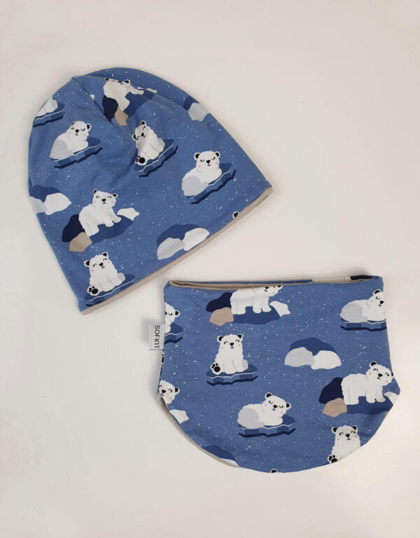 Wendemütze + Halssocke blau mit Eisbär auf Eisscholle Wendemütze + Halssocke blau mit Eisbär auf Eisscholle