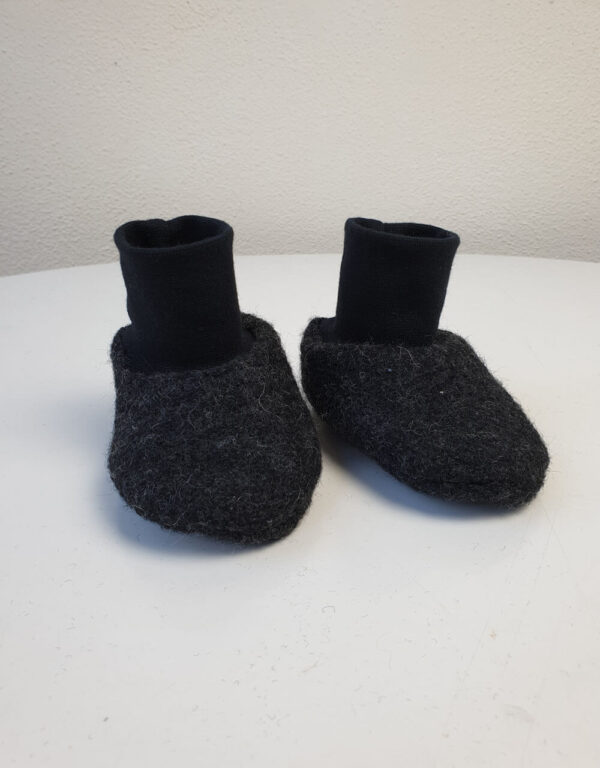 Walkschuhe grau-schwarz Walkschuhe grau-schwarz