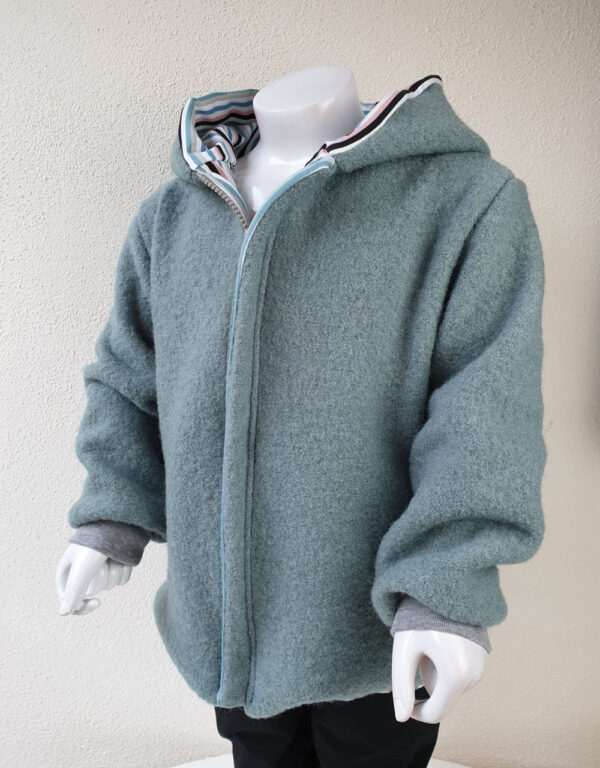 Walkjacke mintgrün, bunte Streifen Walkjacke mintgrün, bunte Streifen