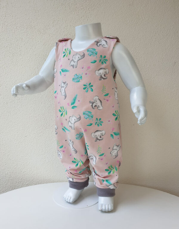 Strampler zart rosa mit Elefant und Blatt Strampler zart rosa mit Elefant und Blatt