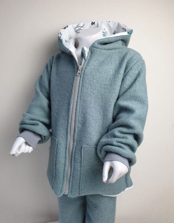 Walkjacke mintgrün, weiß mit Sommerblumen Walkjacke mintgrün, weiß mit Sommerblumen