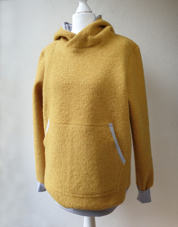 Damen Pullover / Hoodie aus Walk senf-gelb (tailliert) Damen Pullover / Hoodie aus Walk senf-gelb (tailliert)