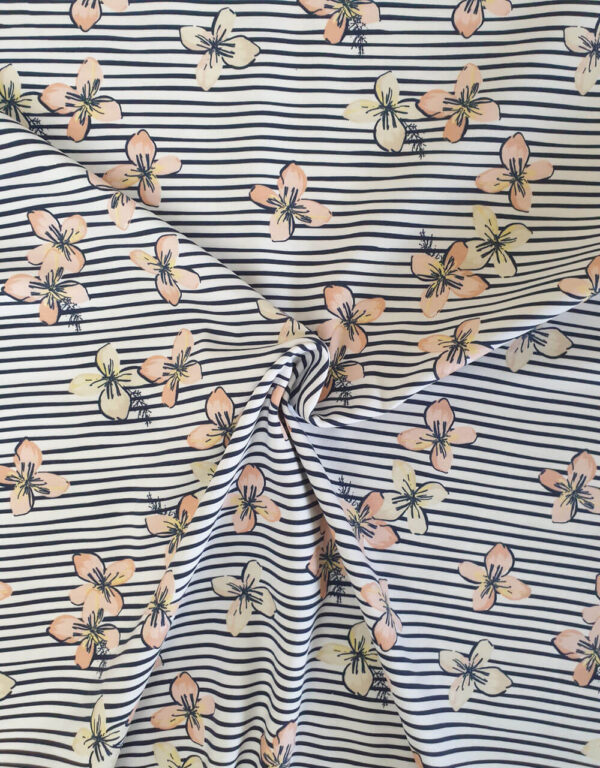 #J075 Jersey weiß gestreift mit Blumen #J075 Jersey weiß gestreift mit Blumen
