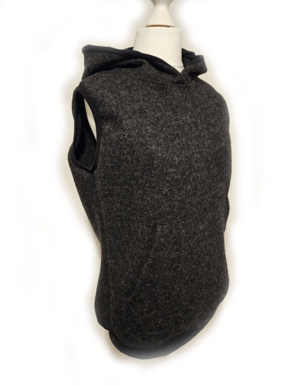 Damen Pullunder aus Walk grau-schwarz Damen Pullunder aus Walk grau-schwarz